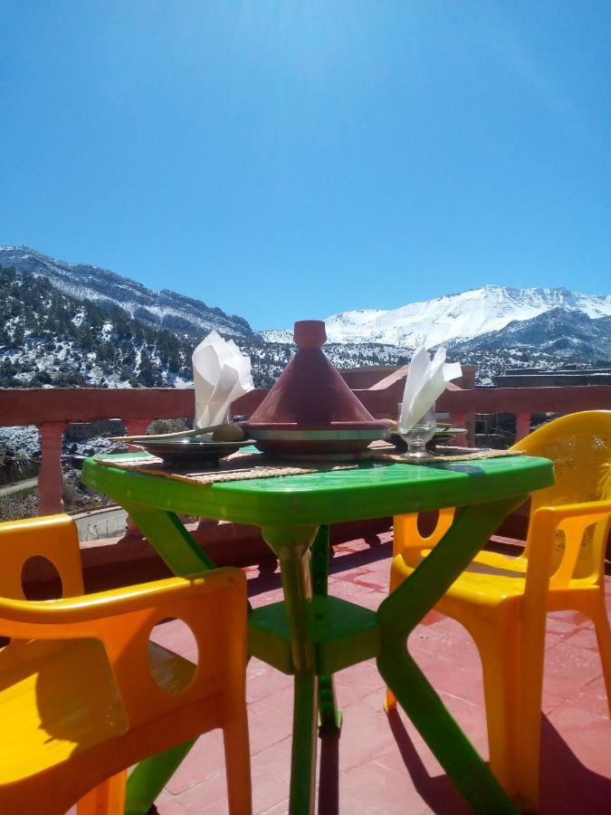 Auberge Restaurant Les Coquelicots Ait Tamlil Exterior foto